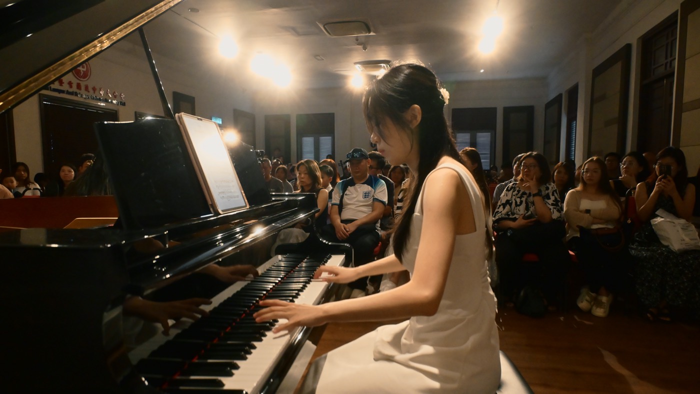 Piano at VEMA